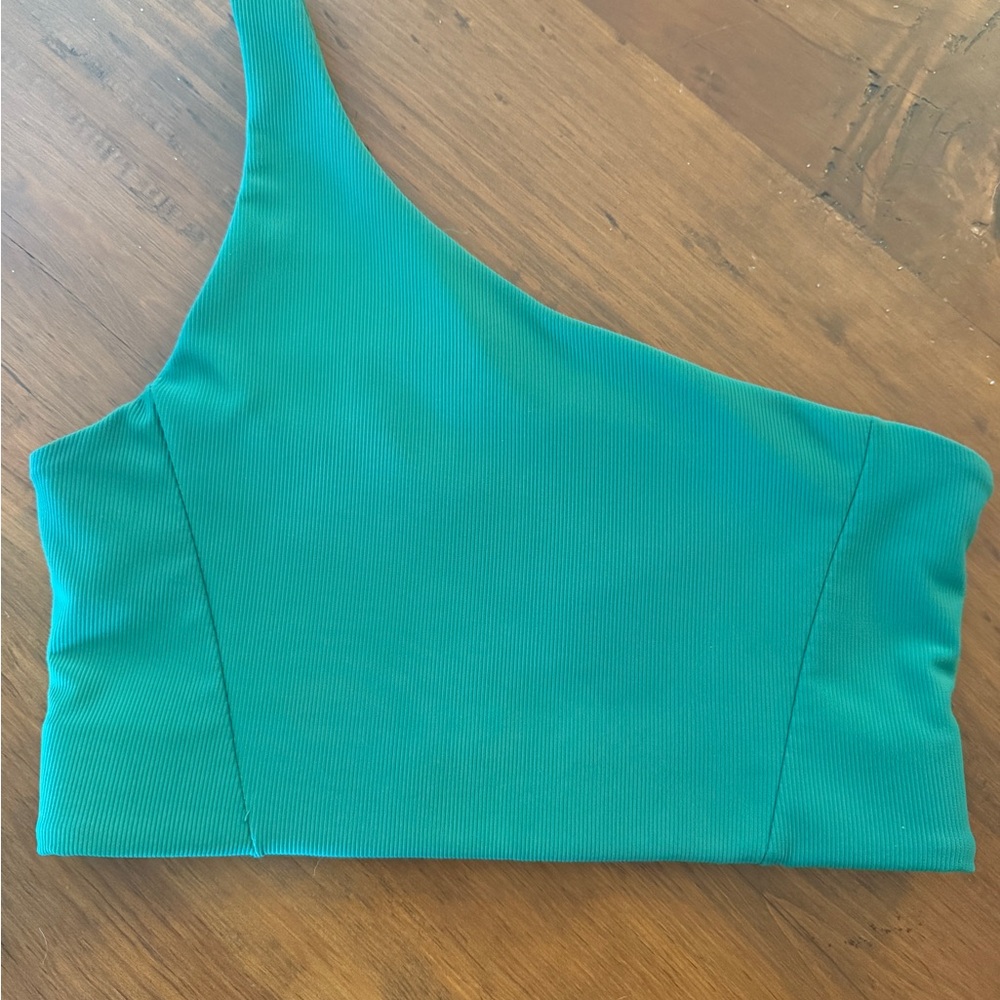 Wilo Sports Bra NWOT SIZE MEDIUM Green Ribbed One Shoulder Melbourne Australia